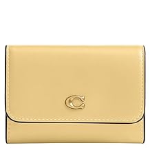 COACH Polished Pebble Leather Essential Flap Card Case