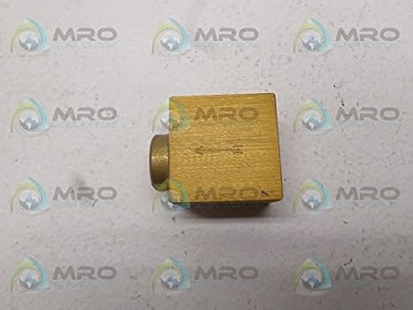 PNEUMAX 6.02.18 145PSI, Miniature Shuttle, Pneumatic, Valve