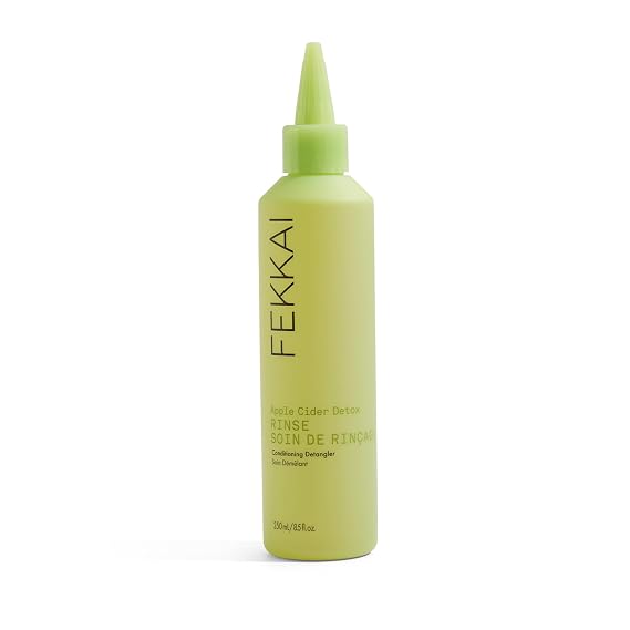 Fekkai Apple Cider Vinegar Detox Detangling Rinse, Hair and Scalp Cleanser, Non-stripping Gentle Clarifying Hair Rinse, Removes buildup, Conditions and Softens Hair, Detangler For All Hair Types, Clean, Vegan, Sulfate Free, 8.5oz