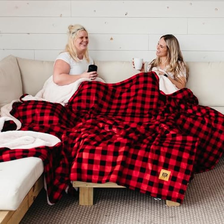 Big Blanket Co Sherpa Stretch Blanket Red Plaid - 10 x 10 ft Machine Washable Family Size Sherpa Blanket