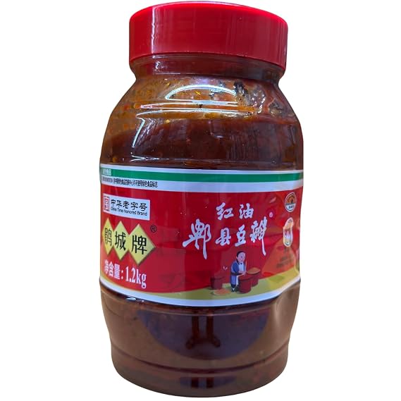 Juan Cheng Sichuan Pixian Broad Bean Chili Paste 1200g (42 oz) with Red Chili Oil, Salty Fermented Hongyou Doubangjiang for Hotpots and Mapo Tofu Sourced for SPICEBRO online Grocery