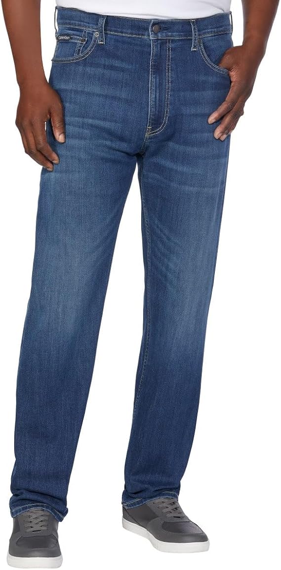 Calvin Klein Men's Slim Straight Jean