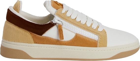 GZ94 Low Top Sneakers