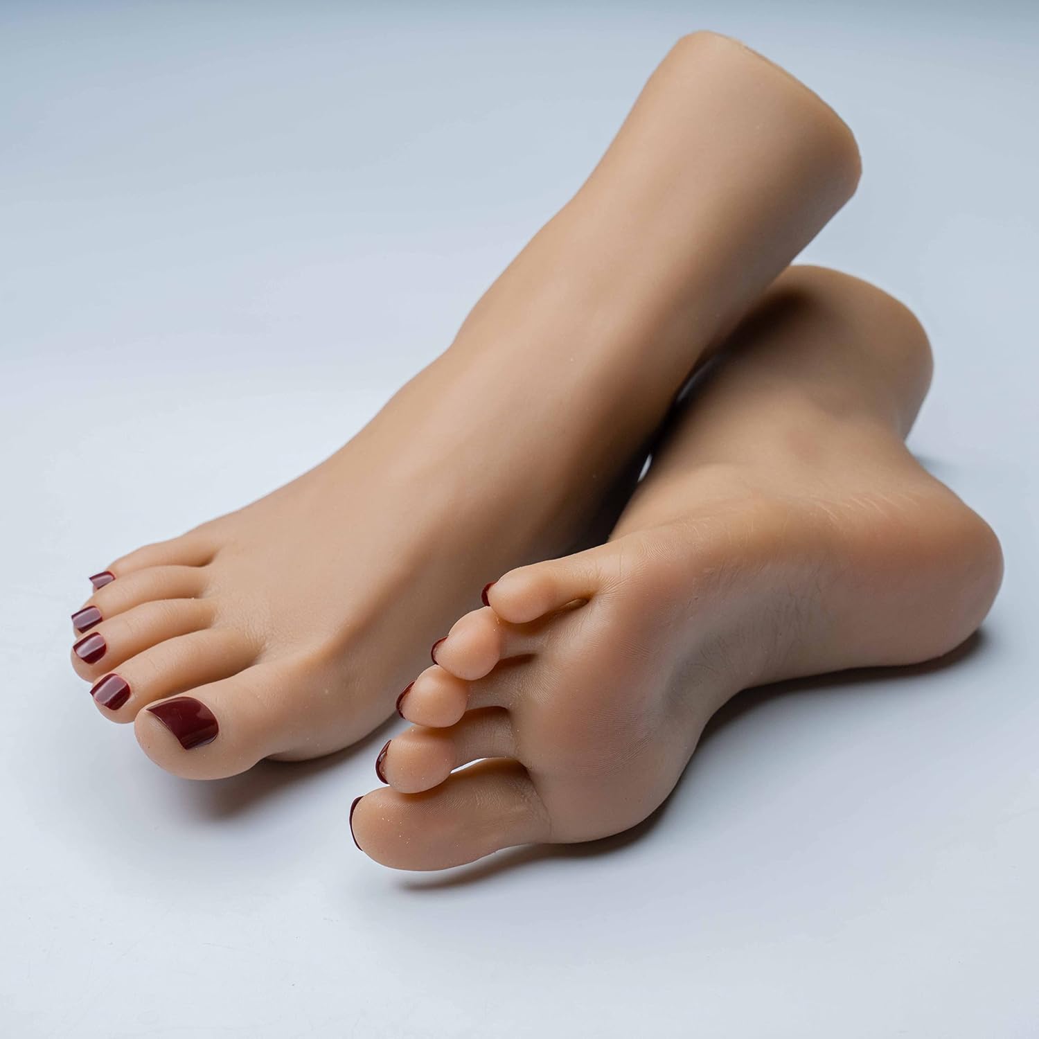 One Pair Soft Silicone Lifesize Female Mannequin Feet Realistic Silicone Foot Mannequin Display Shoes Display Jewelry Sandal Shoe Sock Display Art Sketch Nail Dark Color