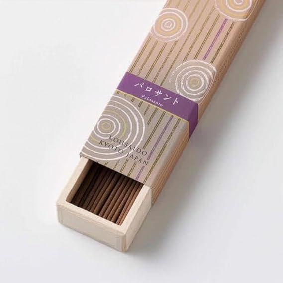 Hyakurakukou Incense Sticks | Low Smoke | 5.31 in, 40 Sticks with Incense Holder | Made in Japan (Palo Santo)