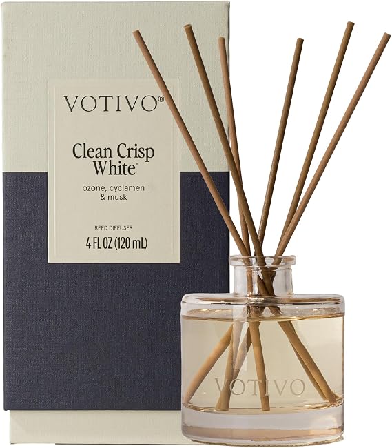 Votivo Clean Crisp White Signature Reed Diffuser | Luxurious Cotton Scented Home Fragrance Diffuser with Sticks, Reed Oil and Glass Bottle | Decorative Air Freshener for Home Decor | 4 oz