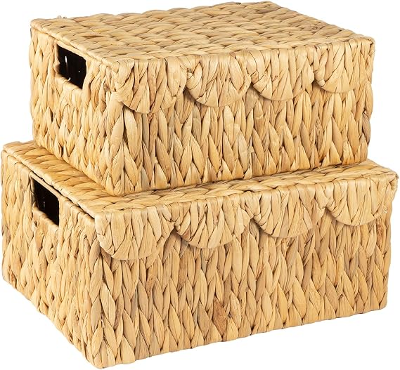 2 Pack Wicker Storage Baskets with Lids and Handles Handwoven Water Hyacinth Scalloped Edge for Bedroom Living Room Bathroom