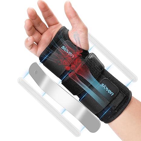Carpal Tunnel Wrist Support Brace with 3 Straps Metal Splint Stabilizer - Carpal Tunnel Wrist Splint for Sprains, and Tendonitis (Black, Right Hand S/M)